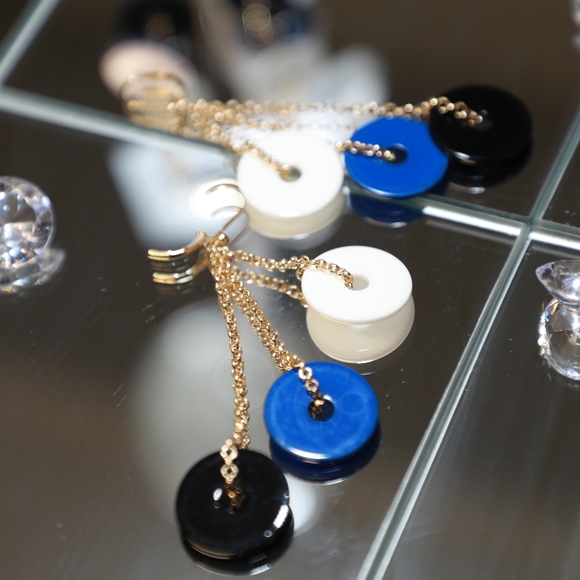 New York and Company Earrings - Picture 4 of 8